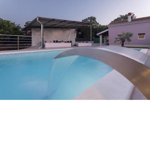 House Intacta