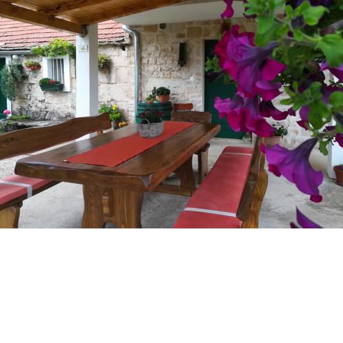 House Kuna