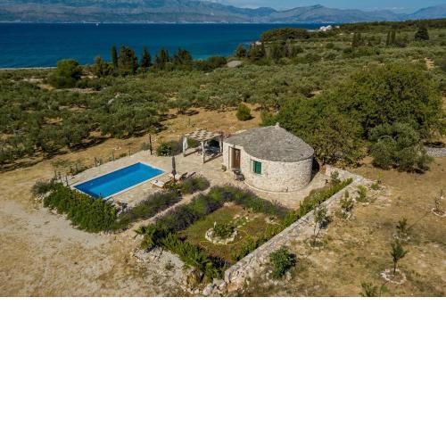 House Magical Island