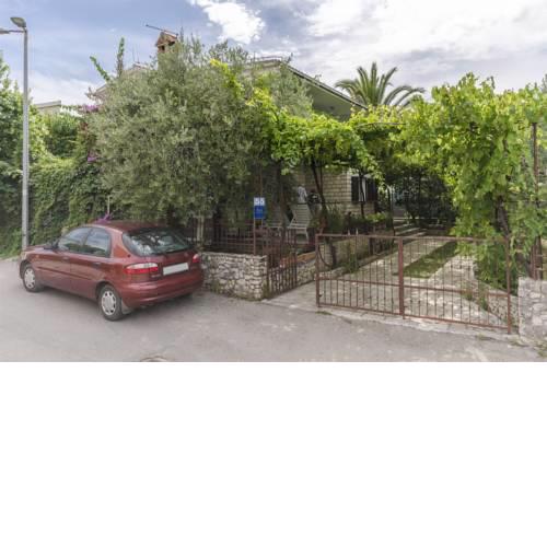 House Milan