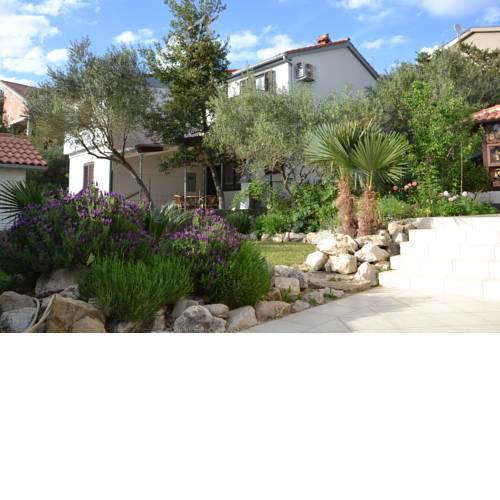 House Mirna