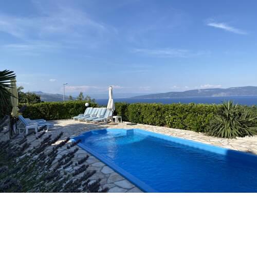 House Olive Bay View