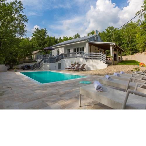 House Pavlina