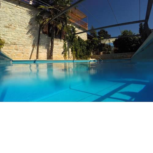 House Peresiji 436