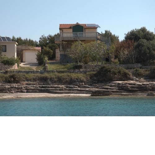 Rustic Cottage in sibenik with Balcony