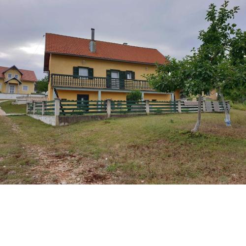 House ROZA