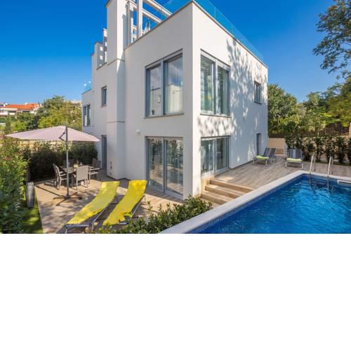 House Villa Amber Nina