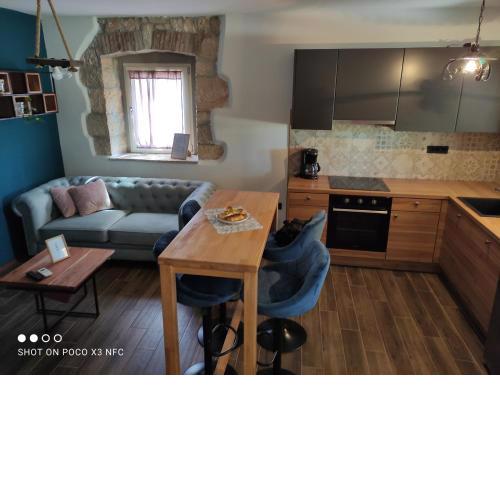 House/apartment Dena