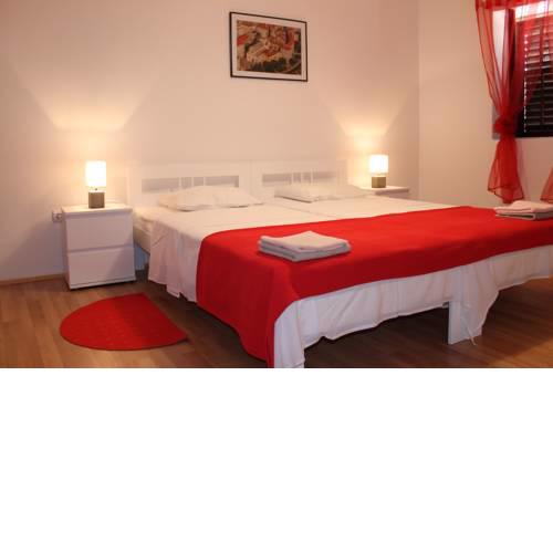 Illy City Centre Apartment
