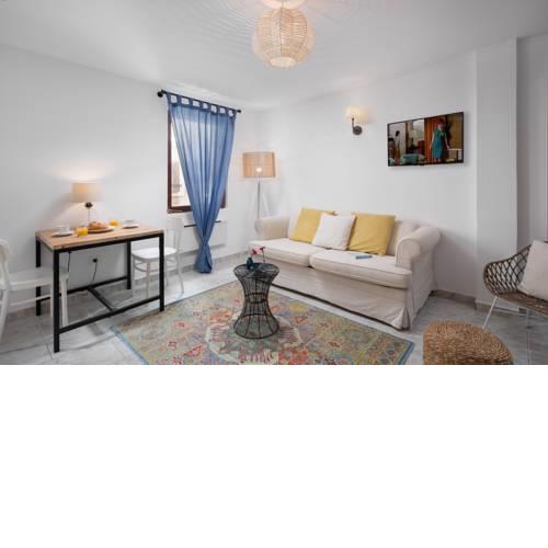 Villa Cissa Apartments by Irundo