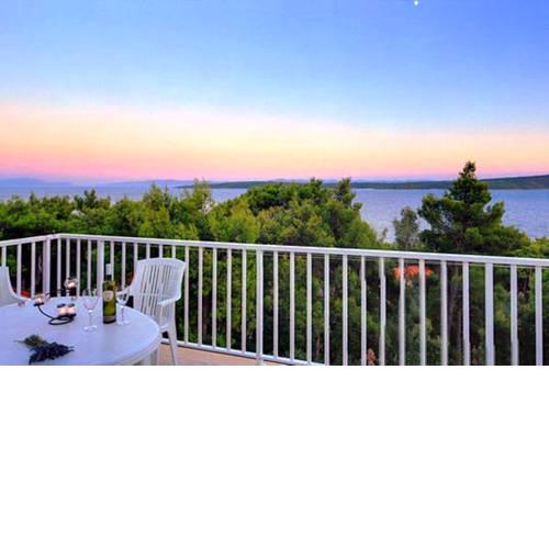 Island Hvar Zavala apartment5with panoramic views of the Peljesac