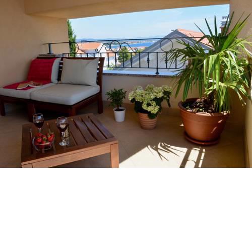 Iva Apartment