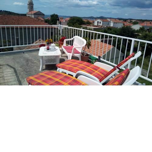 J&B Apartment & Room