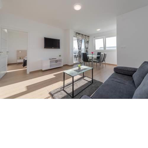 Jozy modern sea view ap for 6