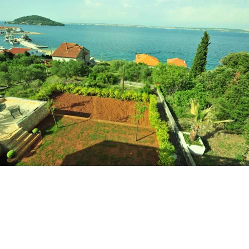 Kali/ Uglian island's waterfront
