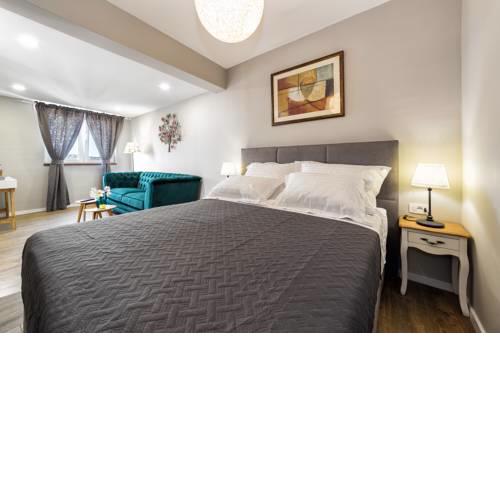 Karmelita's place