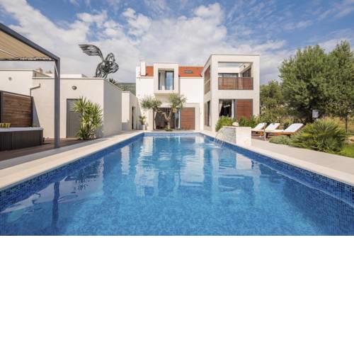 Kastel Luksic Villa Sleeps 15 Pool Air Con