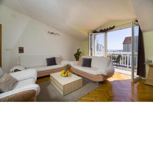Kastel Novi Apartment