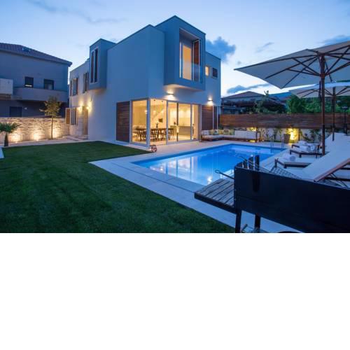 Koras Villa