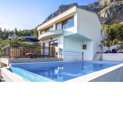 Kotisina Villa Sleeps 6 Pool Air Con WiFi