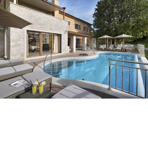 Krapan Villa Sleeps 8 Pool Air Con WiFi