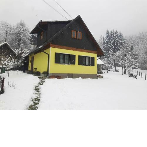 Kuća za odmor Forest Dream u blizini rijeke Kupe