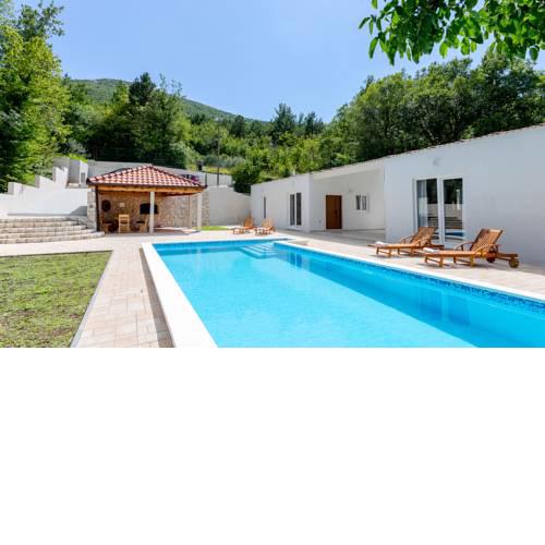 Villa Petar