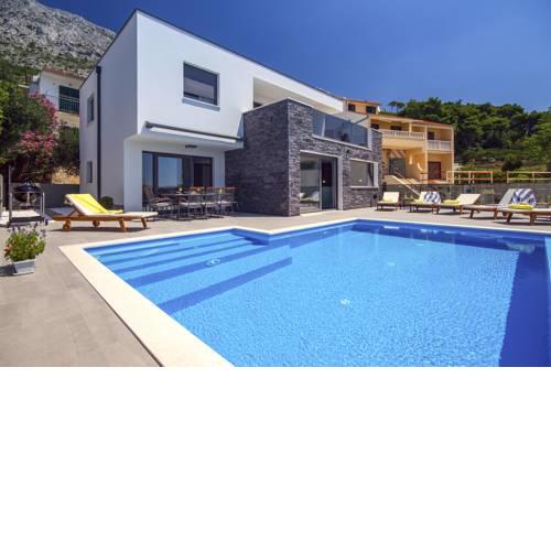 Kutlesa Villa Sleeps 8 Pool Air Con WiFi