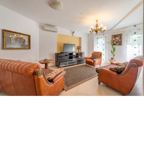 La Bonbonniera Luxury Apartments
