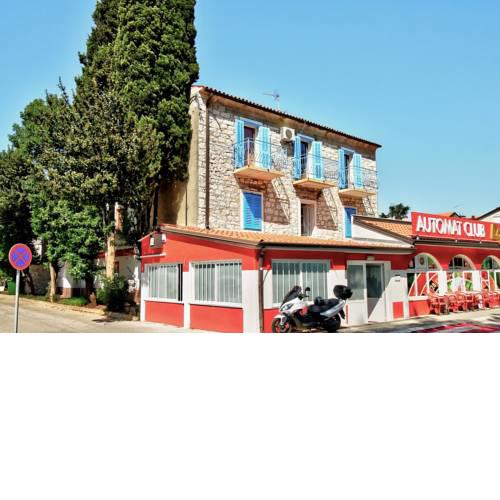 Lanza Apartments