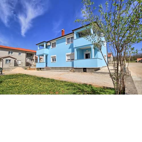 Lara Apartments