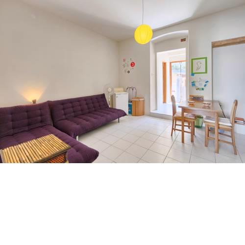 RENOVATED Large apartment in city centre Pula!