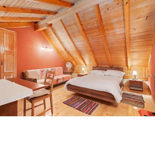 Lavish Apartment in Polaca with Swimming Pool