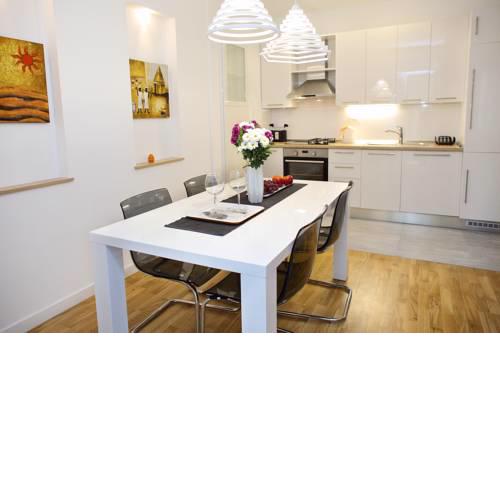 Le Monde Apartment