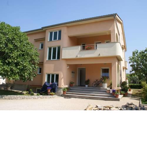 Pleasant Apartment in Krk with Private Terrace