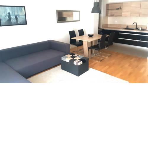 Leon Apartment