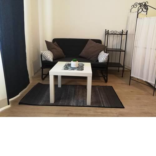 Levant, cosy and modern apartment in Novalja center