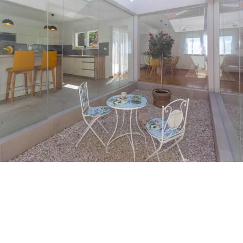 LIFE - NEW and LUXURY holiday house