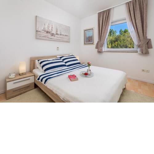 Light Summer Apartment with a swimming pool