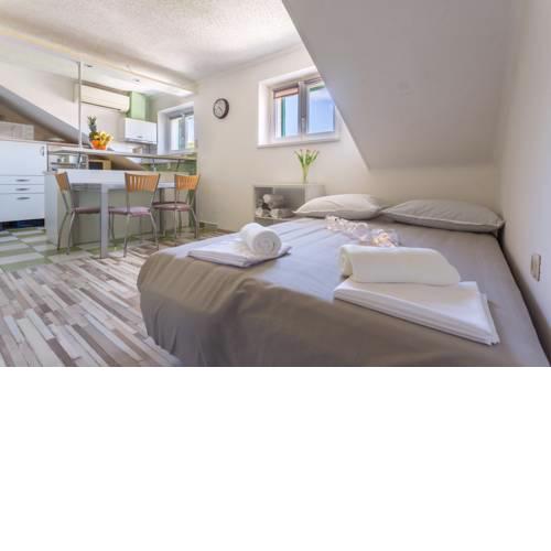 Lives as a local and feel Split, 5 min from promenada