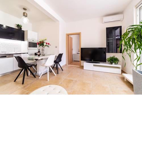 LN New Luxury Apartment Split