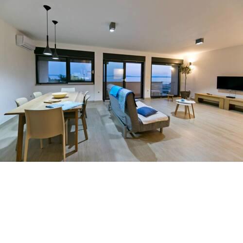 LONE 4* luxury penthouse in Split center