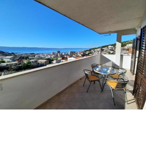 Lovely 3-bedroom apartment with breathtaking view