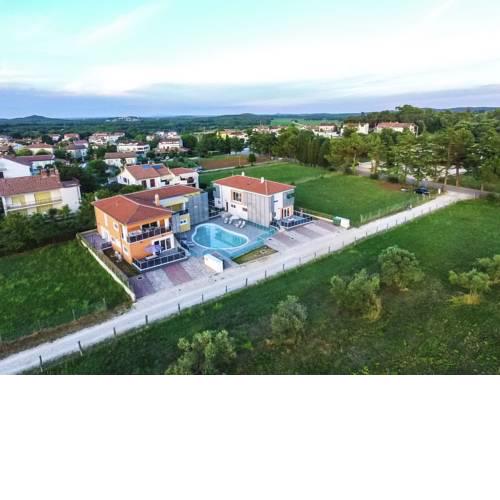 Lovely Apartment in Funtana with Swimming Pool