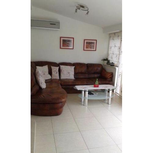 Lovro Apartmani