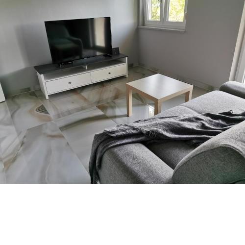 Luky Apartments