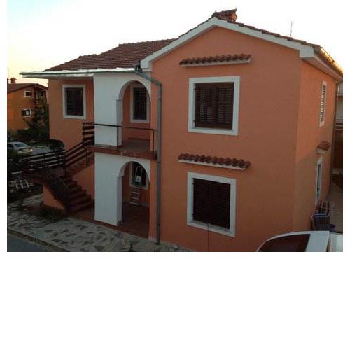 Appartement Luna met Airco Wifi en Zwembad