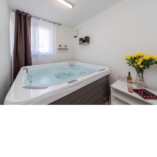 LUXURIUS PENTHOUSE