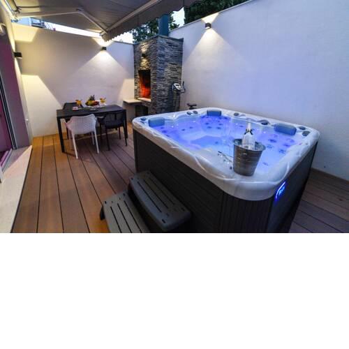 Luxury Apartment Knezovic