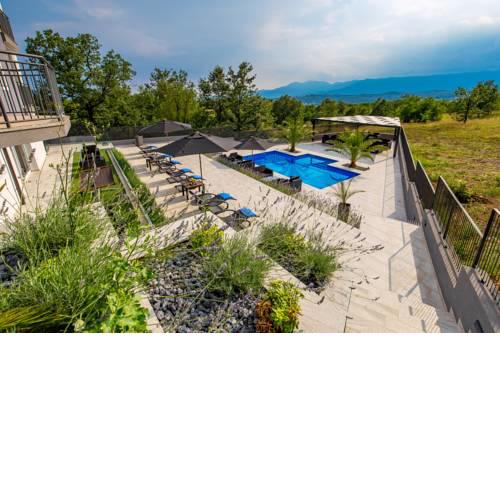 Luxury Apartment la Es